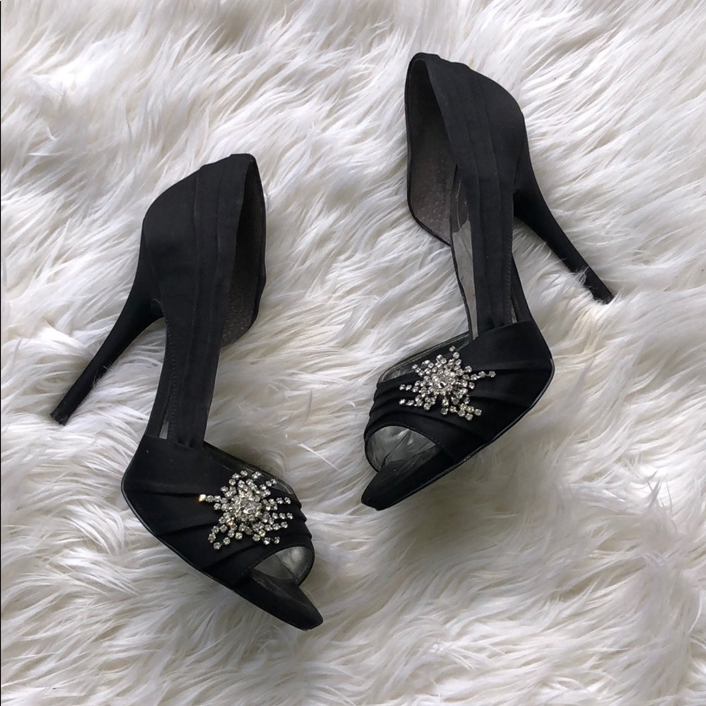 Guess black satin heels size 8